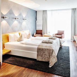 Superior Zimmer mit Kingsize-Bett